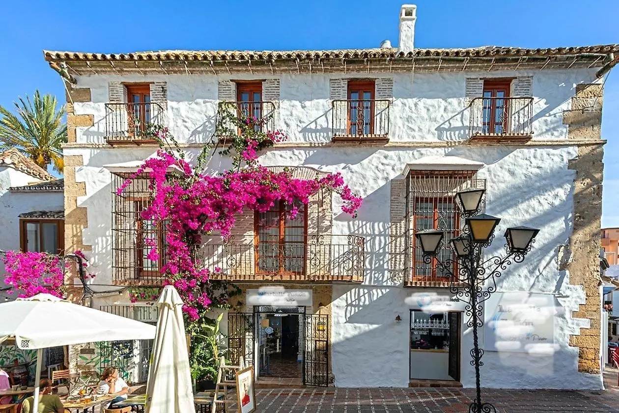 Guest house The Old House Marbella Hotel