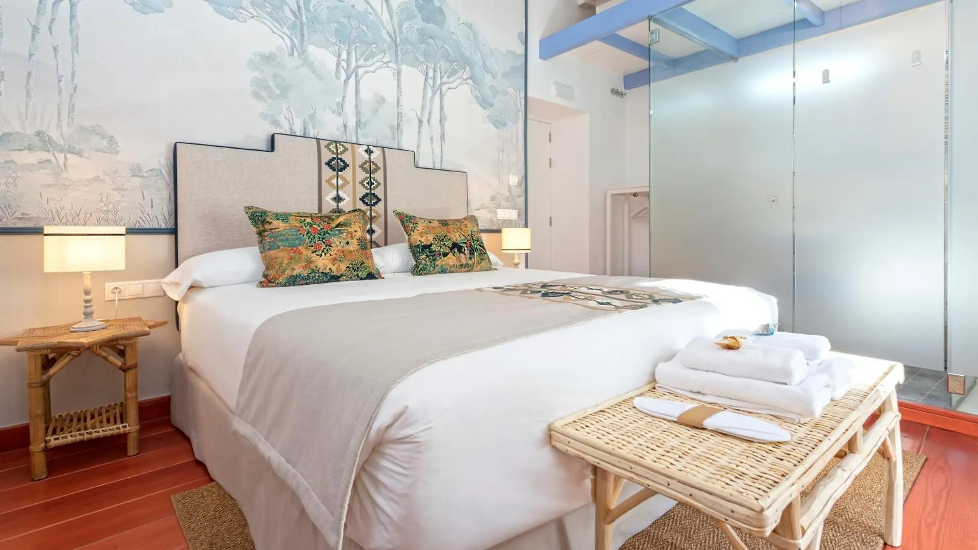 The Old House Marbella Hotel Guest house